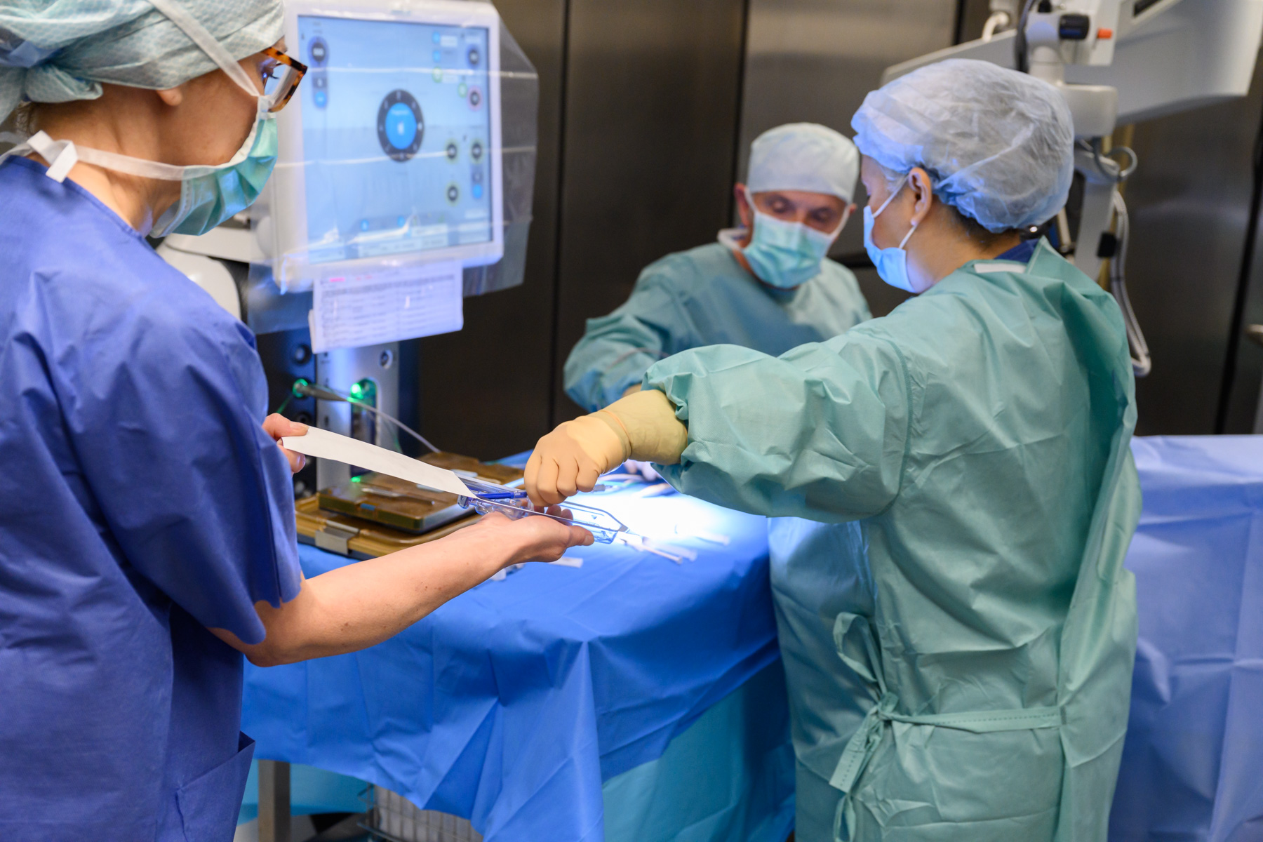 Matériel d'examen ophtalmologique de précision